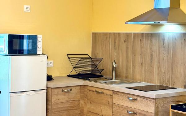Appartement à louer    1 pièce •  Aire-sur-l'Adour