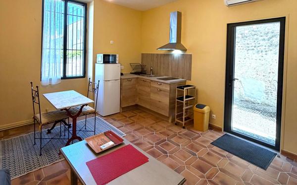 Appartement à louer    1 pièce •  Aire-sur-l'Adour