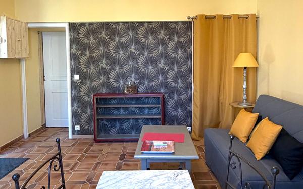 Appartement à louer    1 pièce •  Aire-sur-l'Adour