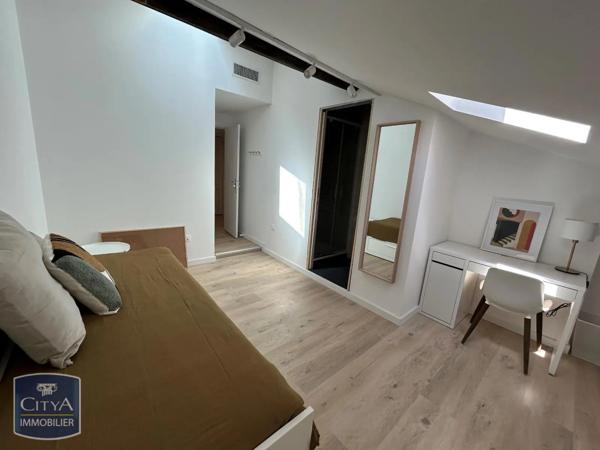 Appartement à louer 5 pièces 85.23m²