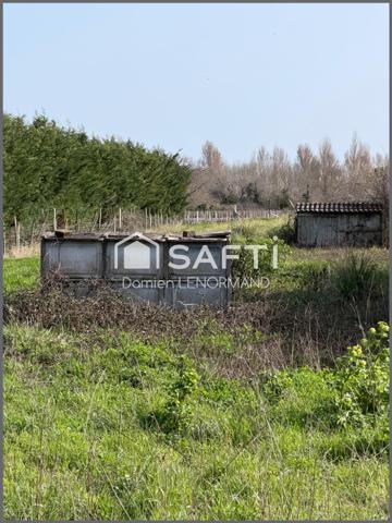 Magnifique terrain de 2258m2 à  L’ileau 17190