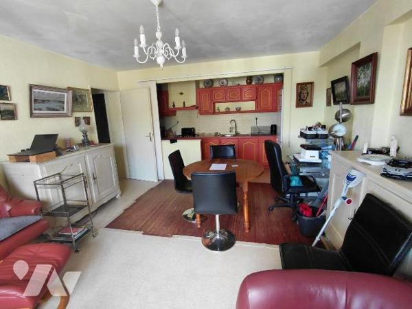 Appartement 3 pièces - Vente - PONTIVY (56300)

Appartement 3 pièces à vendre à PONTIVY (5630...