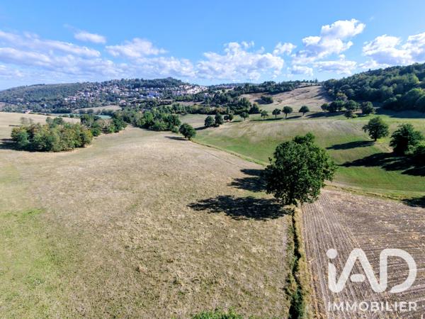 Maison à vendre 7 pièces 147,41 m² Saint-Genest-Lerpt