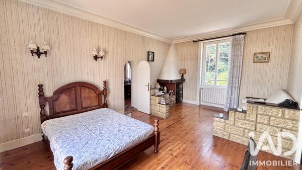 Maison à vendre 7 pièces 147,41 m² Saint-Genest-Lerpt