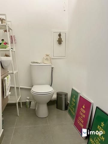 Appartement T4 avec grande terrasse, au calme absolu - parking