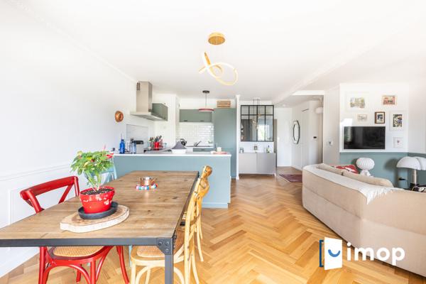 Appartement T4 avec grande terrasse, au calme absolu - parking