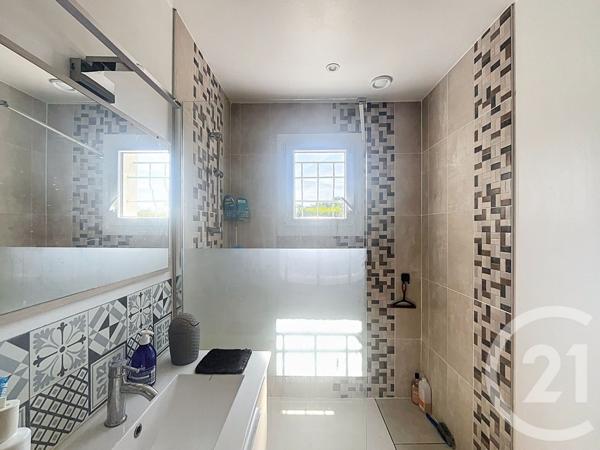 Maison à vendre  4 pièces - 80 m2 MOUTIERS SUR LE LAY - 85