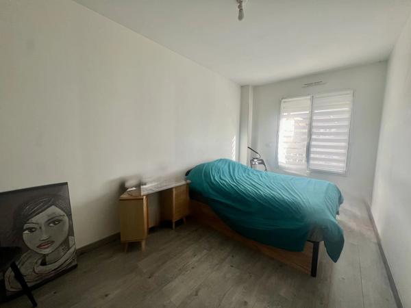 Maison 7 pièces - 4 chambres - parking - terrasse