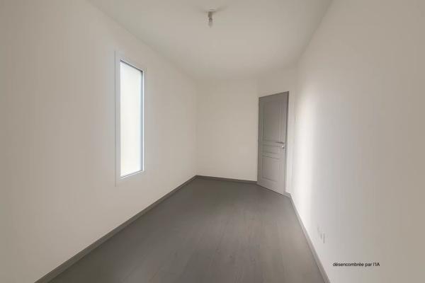 Maison 7 pièces - 4 chambres - parking - terrasse