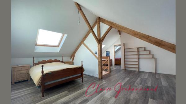 Maison de charme - 5 chambres - Garages et Jardin -