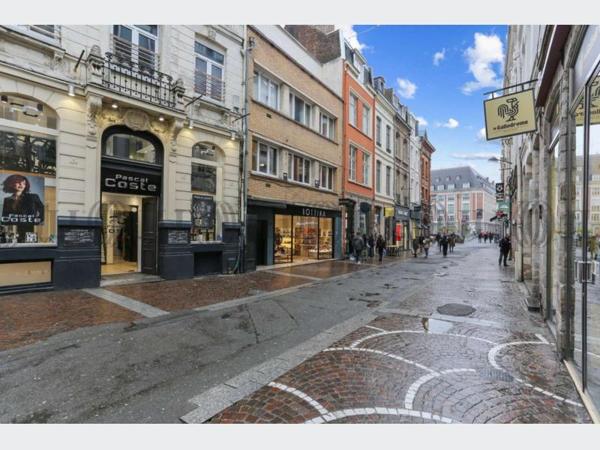 Local commecrial à Louer à LILLE 7500 €