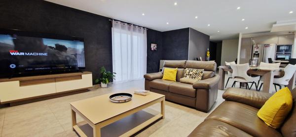 villa-lapalud-84840-piscine-138,50m²habitables-plainpied Lapalud (84840)