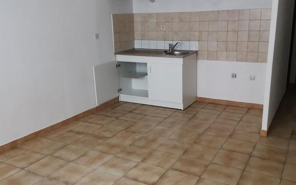 Appartement à vendre    2 pièces • 32 m2 Nîmes