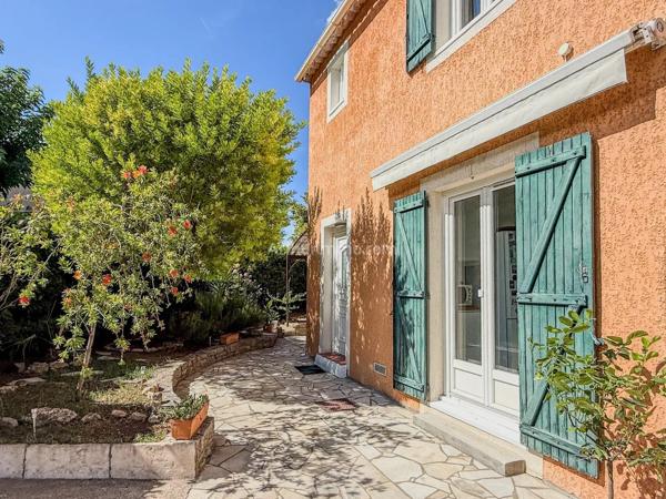 Vente                                                      Maison
                        
                     4 pièces                      86 m2                     à Draguignan