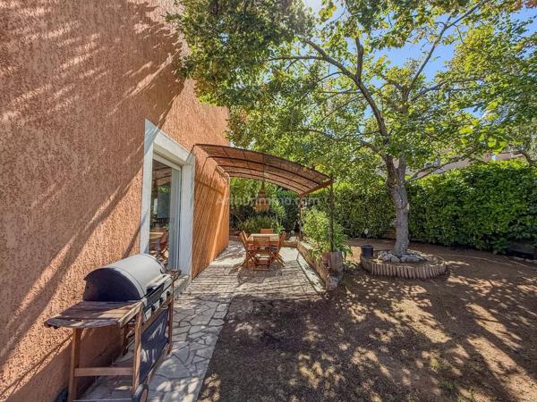 Vente                                                      Maison
                        
                     4 pièces                      86 m2                     à Draguignan