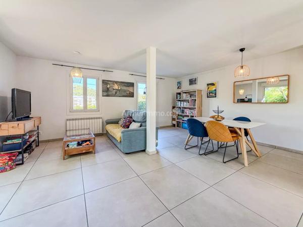 Vente                                                      Maison
                        
                     4 pièces                      86 m2                     à Draguignan