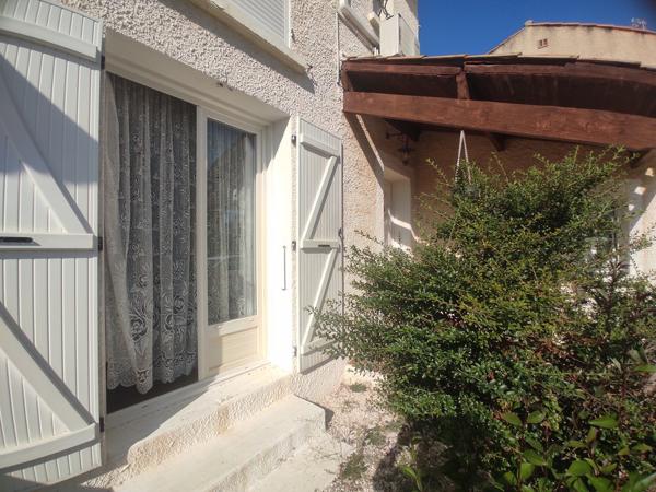 Maison avec  jardin et garage proche de Béziers
