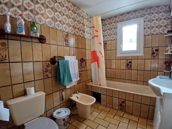 Maison avec  jardin et garage proche de Béziers