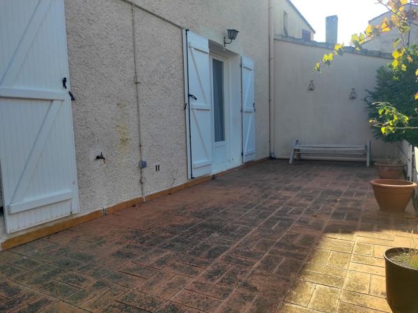 Maison avec  jardin et garage proche de Béziers