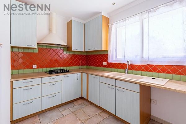 Charmant duplex avec jardin dans copropriété de caractère