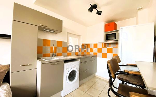 Appartement à vendre    1 pièce •  Saint-Didier