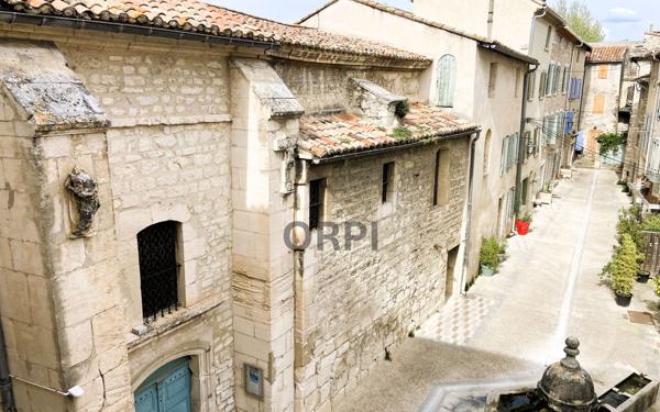 Appartement à vendre    1 pièce •  Saint-Didier