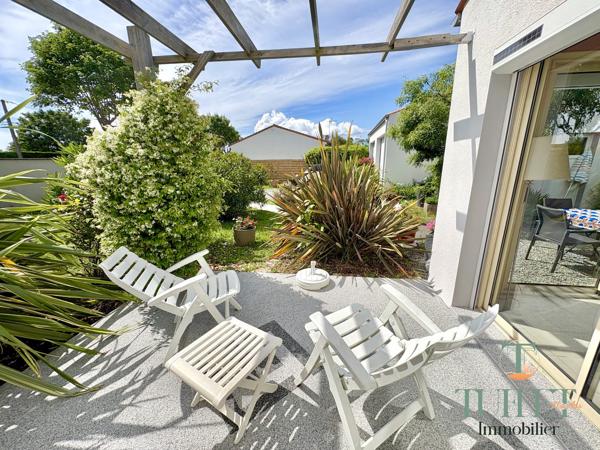 VASTE MAISON RENOVEE 4 CHAMBRES + GARAGE DOUBLE + JARDIN CLOS PAYSAGER