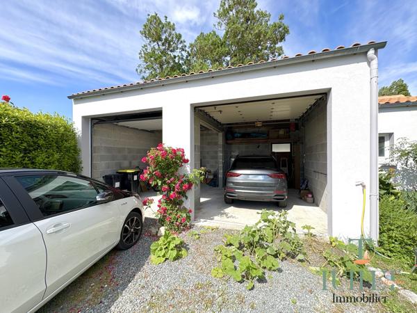 VASTE MAISON RENOVEE 4 CHAMBRES + GARAGE DOUBLE + JARDIN CLOS PAYSAGER