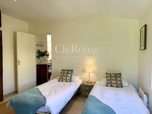 Duras - Maison de campagne de 3 chambres avec gîte séparé de 2 chambres, sur un terrain de 7000m²