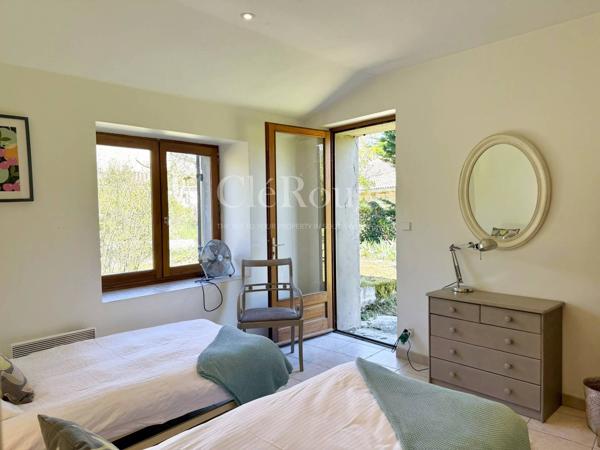 Duras - Maison de campagne de 3 chambres avec gîte séparé de 2 chambres, sur un terrain de 7000m²