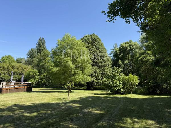 Duras - Maison de campagne de 3 chambres avec gîte séparé de 2 chambres, sur un terrain de 7000m²