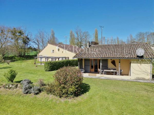 Duras - Maison de campagne de 3 chambres avec gîte séparé de 2 chambres, sur un terrain de 7000m²