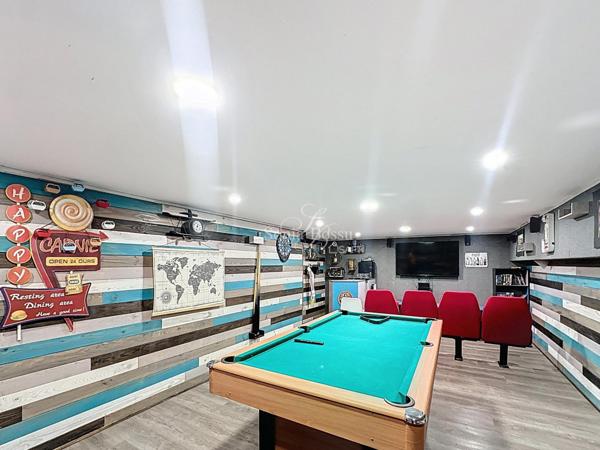 MAISON INDIVIDUELLE SEMI PLAIN PIED 5 CHAMBRES SOUS SOL