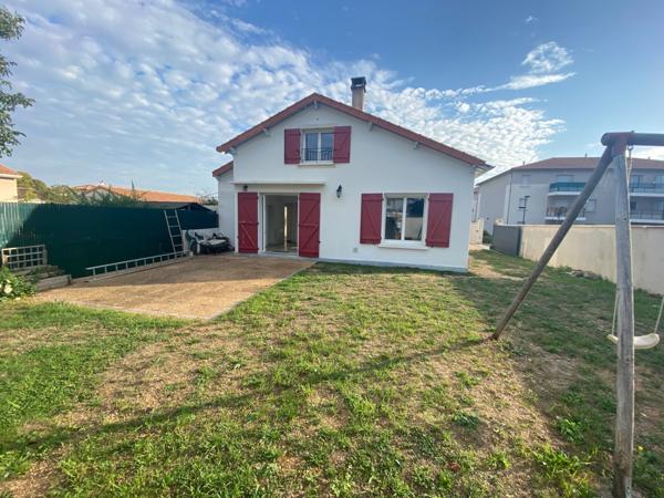 Location Maison T4 avec Jardin - POITIERS