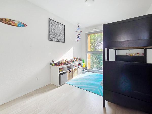 Maison familiale récente, proche du centre de BLANQUEFORT