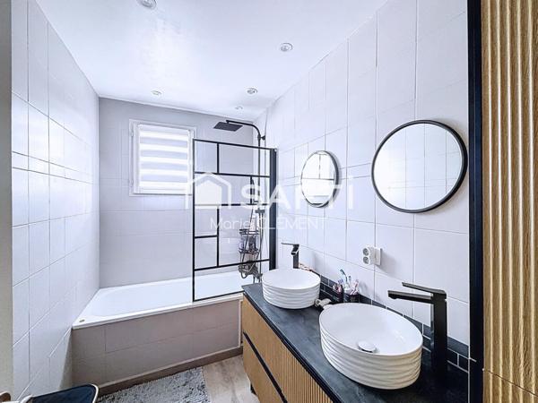 Maison Familiale individuelle de 96 m2 avec terrain de 407 m2 et garage