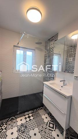 Maison rénovée, 4 PP 3 chbres 75m2 prête à vivre !