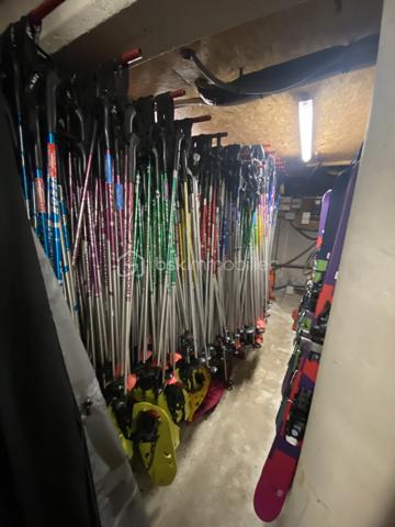 Local commercial de 200 m²