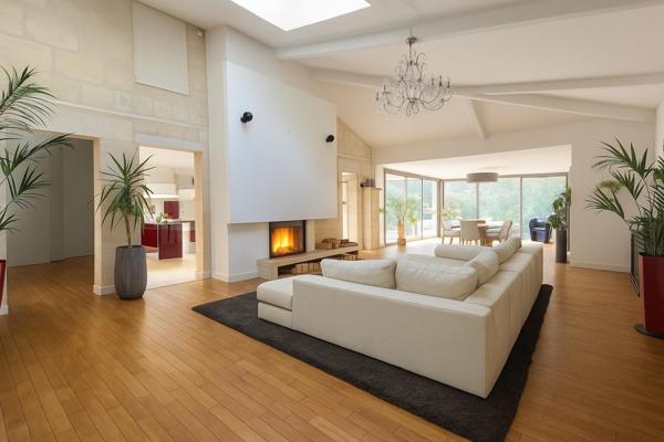 Bordeaux, Maison de 320 m² sur un terrain de 2989 m²