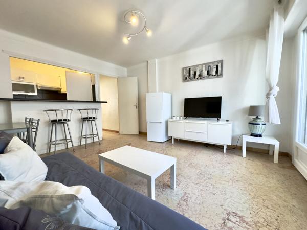 Appartement 2 pièces avec terrasse plein Sud – Hyper-centre, à 2 minutes de la mer