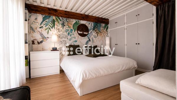 Appartement
         3 pièces
        - 83 m² Exclusivité 469 000 € *