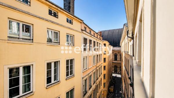 Appartement
         3 pièces
        - 83 m² Exclusivité 469 000 € *