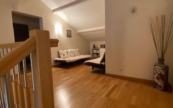 Appartement à vendre    4 pièces • 112,06 m2 Saint-Maur-des-Fossés