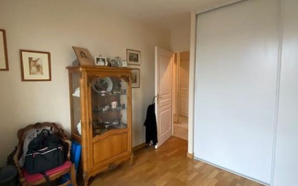 Appartement à vendre    4 pièces • 112,06 m2 Saint-Maur-des-Fossés