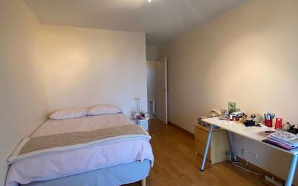 Appartement à vendre    4 pièces • 112,06 m2 Saint-Maur-des-Fossés