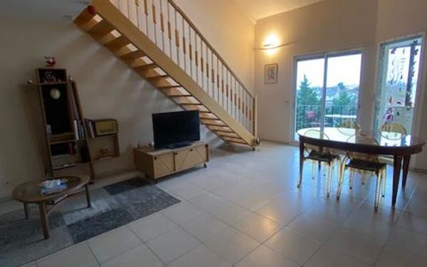 Appartement à vendre    4 pièces • 112,06 m2 Saint-Maur-des-Fossés