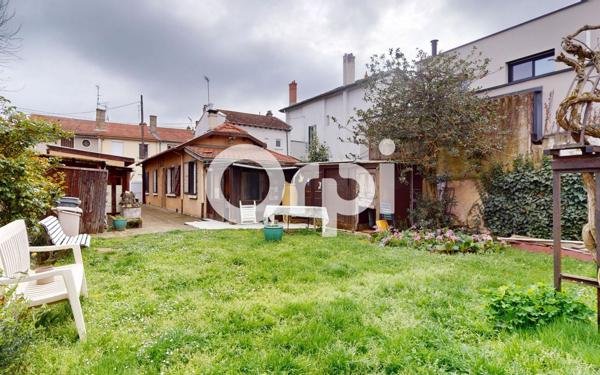 Maison à vendre    3 pièces • 62,25 m2 Bron