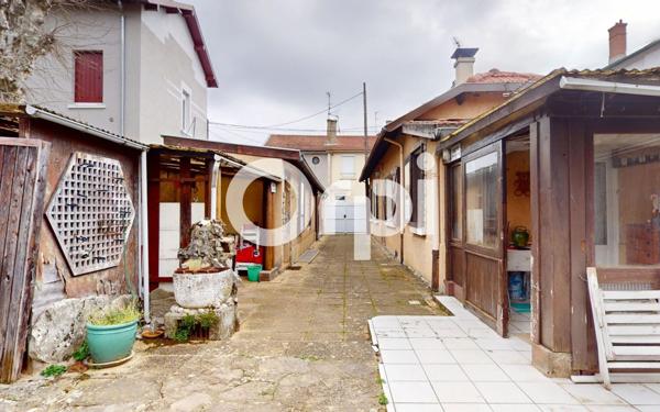 Maison à vendre    3 pièces • 62,25 m2 Bron