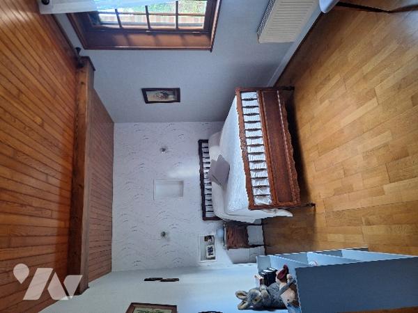 Une maison à usage d'habitation