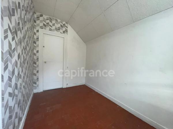 Maison de ville de caractère au coeur de CHÂTEAU RENARD (45) - 4 pièces - idéal primo accédant ou investisseur ou activité professionnelle